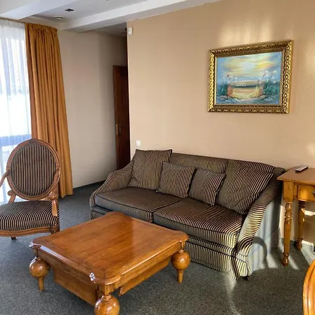Senamiescio Inkaras Hotel apartamentowy