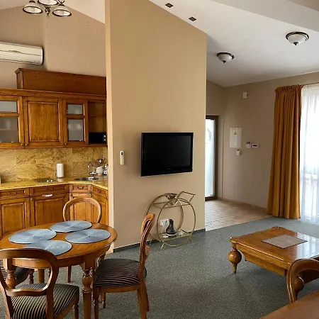 Senamiescio Inkaras 4*