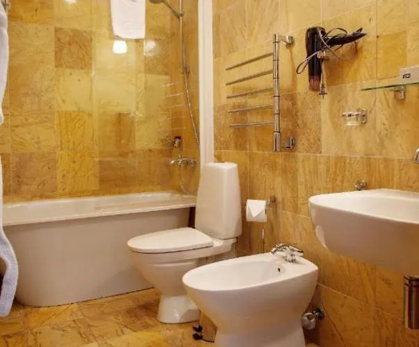 Senamiescio Inkaras 4*