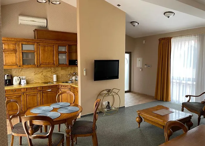 Senamiescio Inkaras 4*